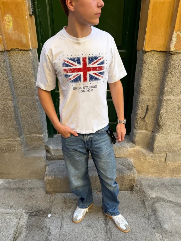 Where To Buy Authentic 8RB4 Clothes
